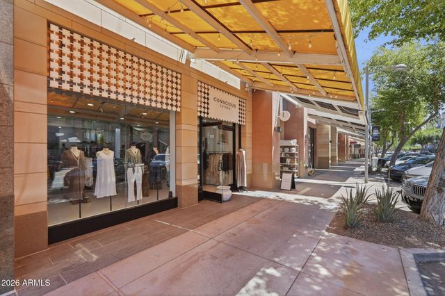 20660 N 40TH Street 2012, Phoenix, AZ 85050