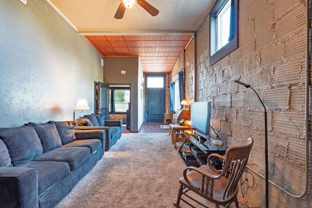 1302 E Main Street, Shawnee, OK 74801