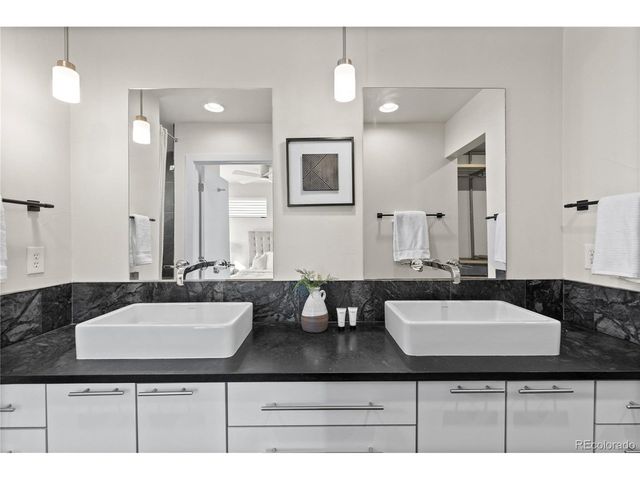 1822 W 33rd Ave 103, Denver, CO 80211