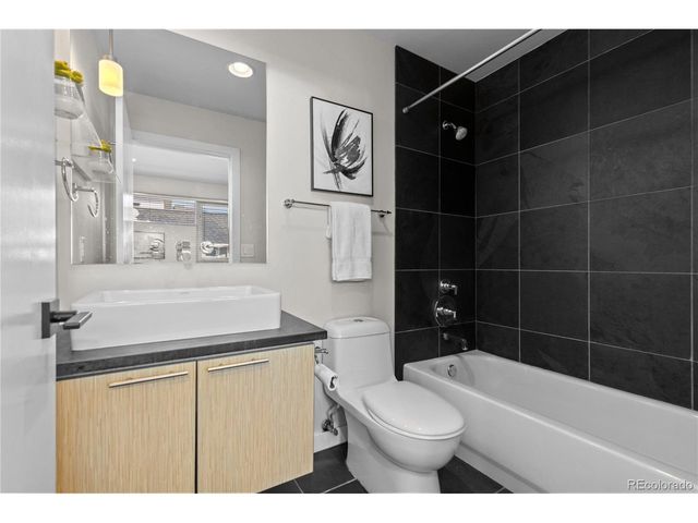 1822 W 33rd Ave 103, Denver, CO 80211