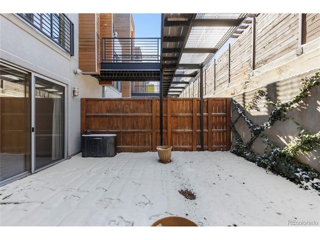 1822 W 33rd Ave 103, Denver, CO 80211