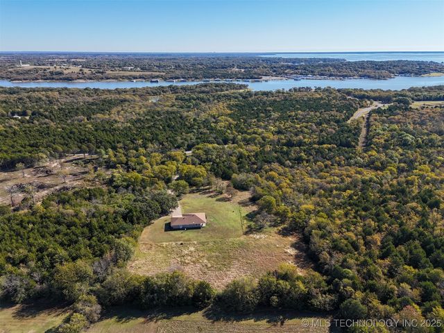 7583 Muncrief Road, Kingston, OK 73439