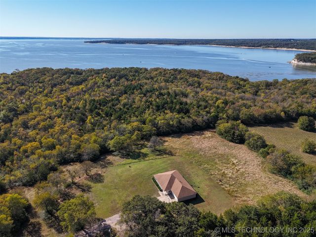 7583 Muncrief Road, Kingston, OK 73439