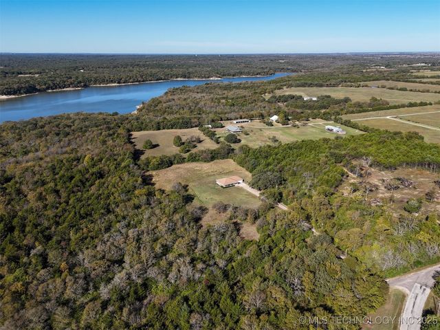 7583 Muncrief Road, Kingston, OK 73439