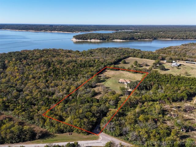 7583 Muncrief Road, Kingston, OK 73439