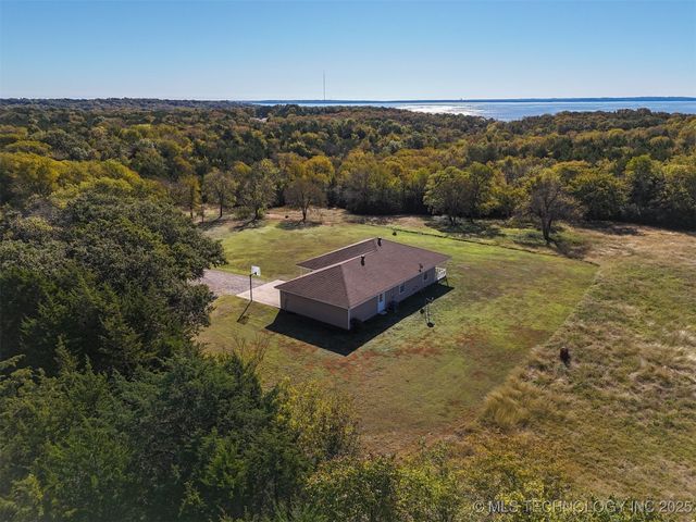 7583 Muncrief Road, Kingston, OK 73439