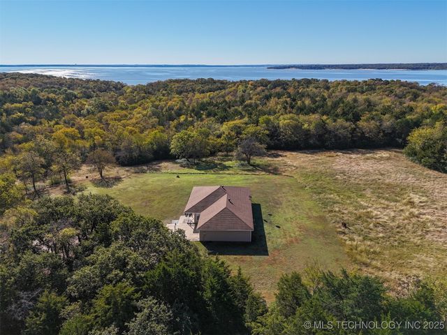 7583 Muncrief Road, Kingston, OK 73439