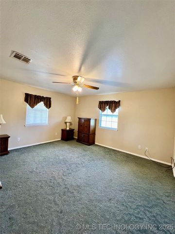 7583 Muncrief Road, Kingston, OK 73439