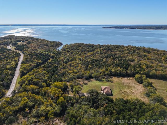 7583 Muncrief Road, Kingston, OK 73439