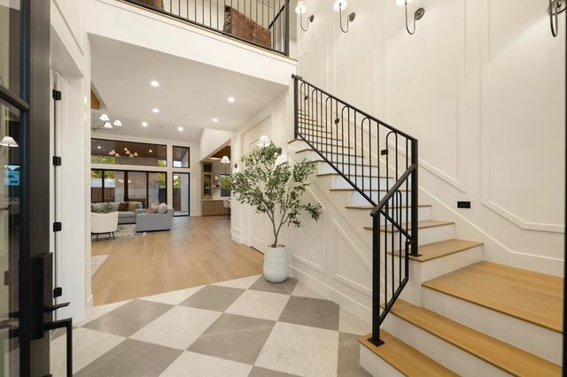 4111 Hardrock Ct, Rocklin, CA 95677