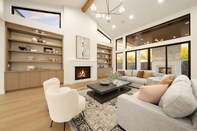 4111 Hardrock Ct, Rocklin, CA 95677