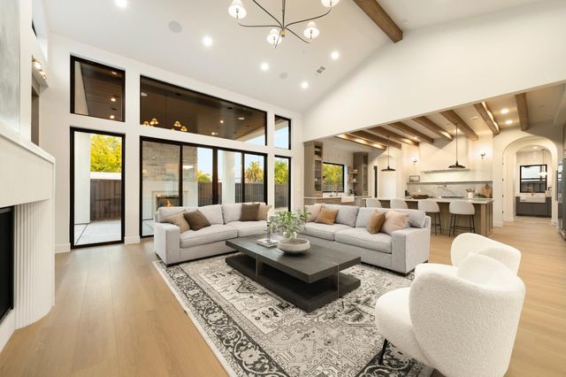 4111 Hardrock Ct, Rocklin, CA 95677