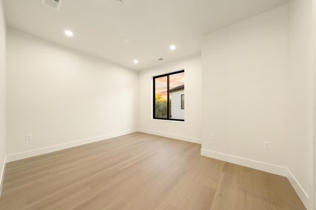 4111 Hardrock Ct, Rocklin, CA 95677