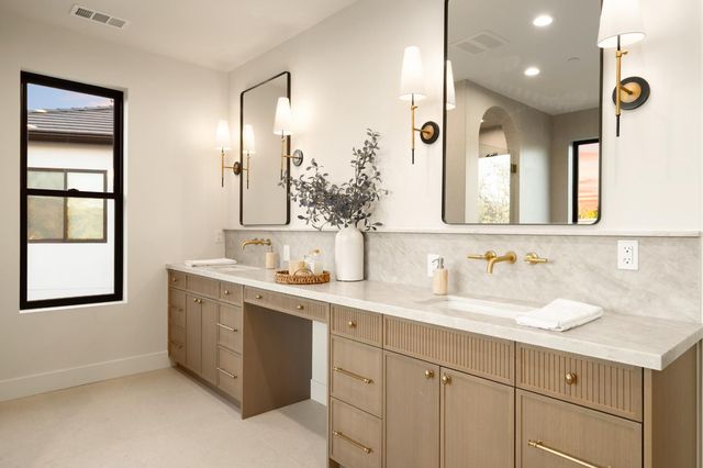 4111 Hardrock Ct, Rocklin, CA 95677