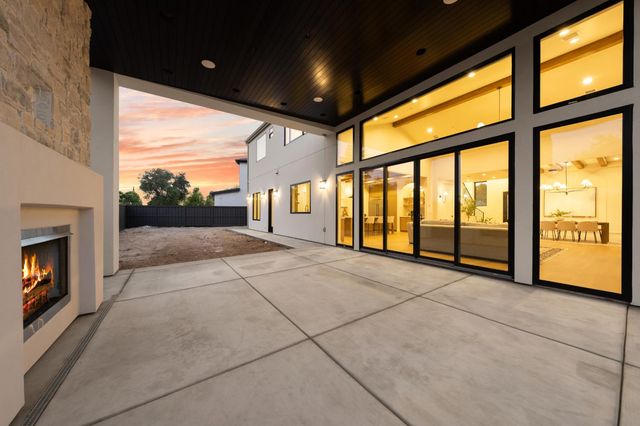 4111 Hardrock Ct, Rocklin, CA 95677