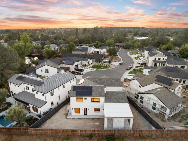 4111 Hardrock Ct, Rocklin, CA 95677