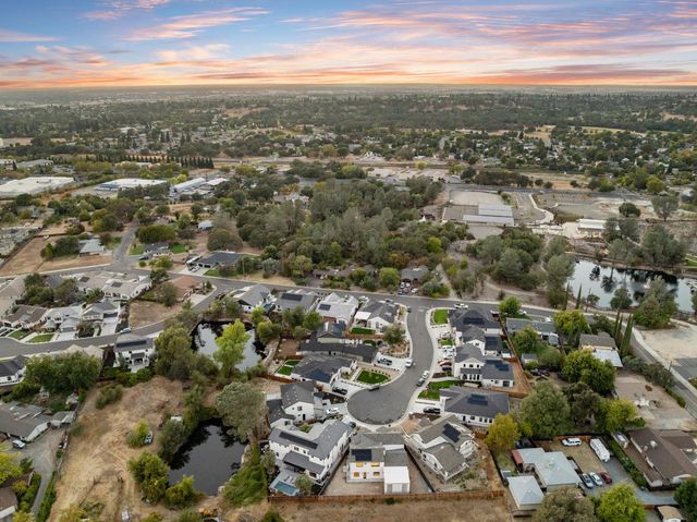 4111 Hardrock Ct, Rocklin, CA 95677