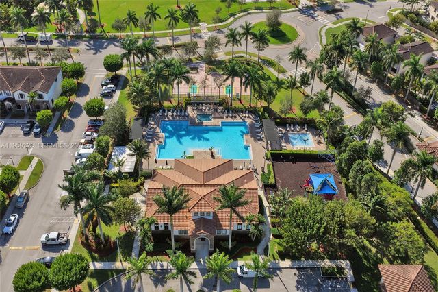 25342 SW 115th Ave, Homestead, FL 33032