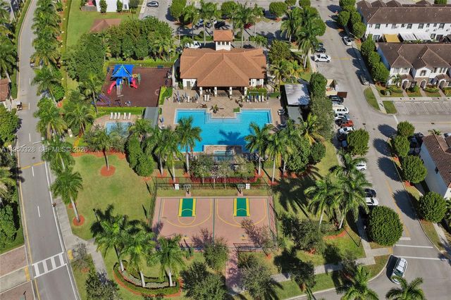 25342 SW 115th Ave, Homestead, FL 33032