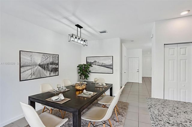 25342 SW 115th Ave, Homestead, FL 33032