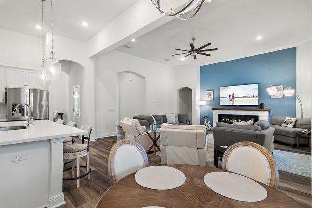 588 Windswept Boulevard, Freeport, FL 32439