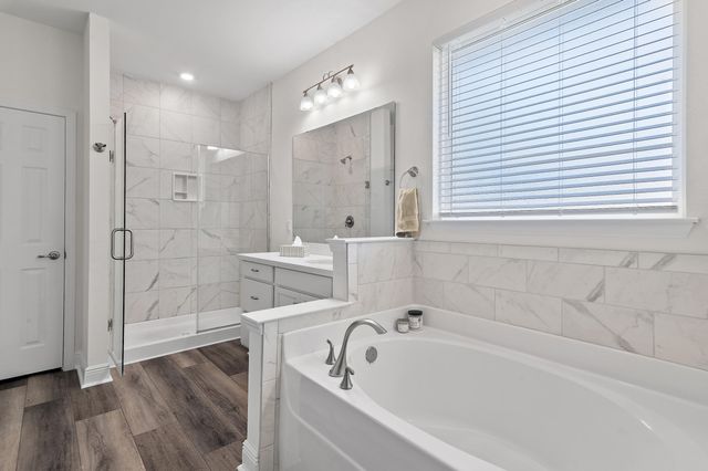 588 Windswept Boulevard, Freeport, FL 32439