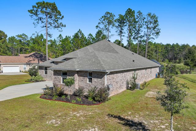 588 Windswept Boulevard, Freeport, FL 32439