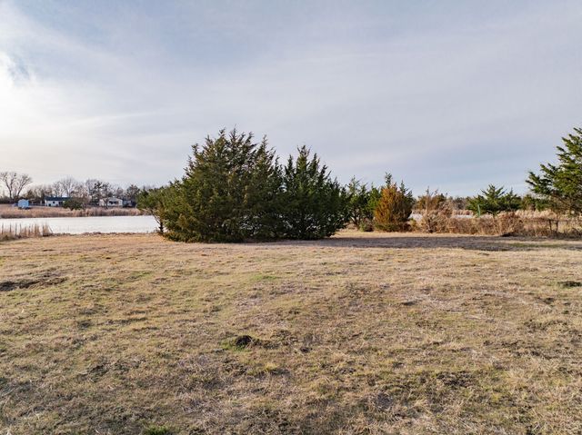 8146 Telegraph Road, Quinlan, TX 75474