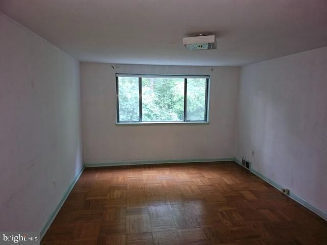 8128 CEDAR, Elkins Park, PA 19027