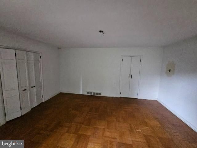 8128 CEDAR, Elkins Park, PA 19027