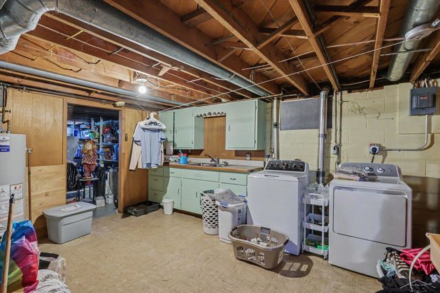 4000 Mackinaw Street, Saginaw, MI 48602
