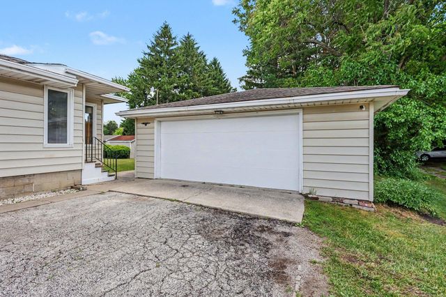 4000 Mackinaw Street, Saginaw, MI 48602