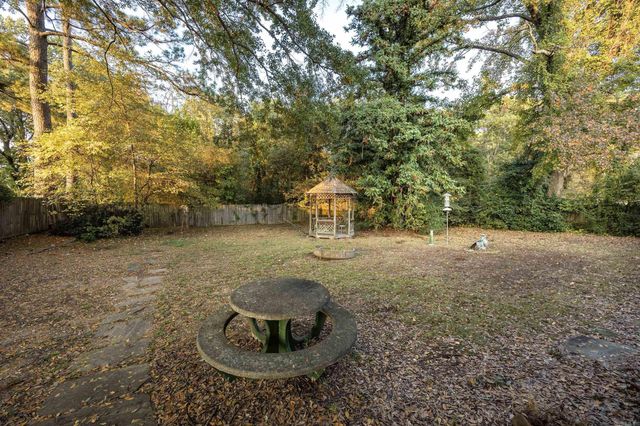 423 W Narroway Street, Benton, AR 72015