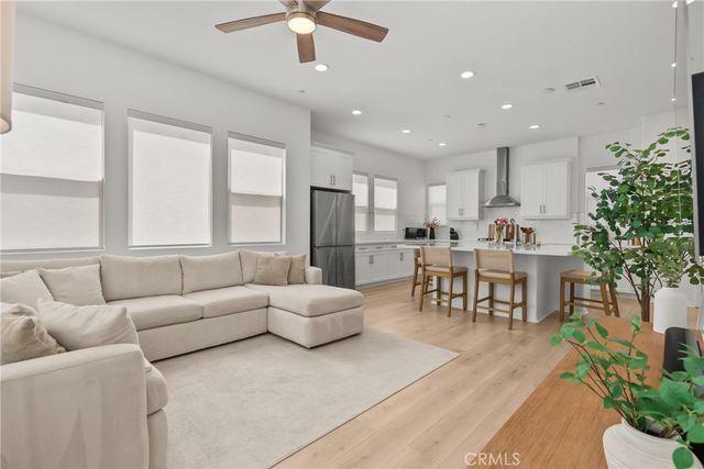 27375 Thunder Ridge Court, Stevenson Ranch, CA 91381