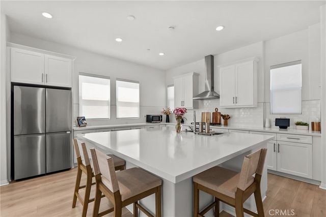 27375 Thunder Ridge Court, Stevenson Ranch, CA 91381