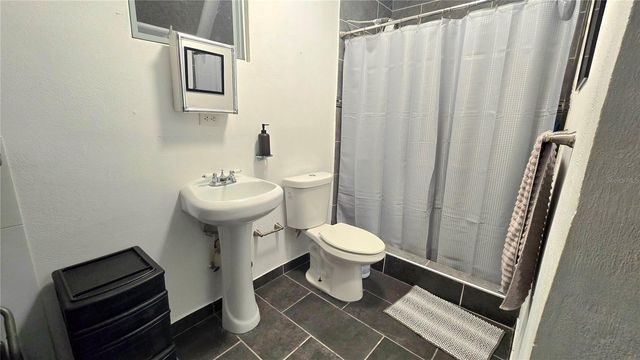 CARR. 827 KM 4.7 BO. PINAS SECTOR LA LOMA LOT 1, Toa Alta, PR 00953