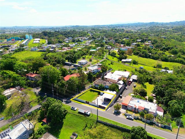 CARR. 827 KM 4.7 BO. PINAS SECTOR LA LOMA LOT 1, Toa Alta, PR 00953