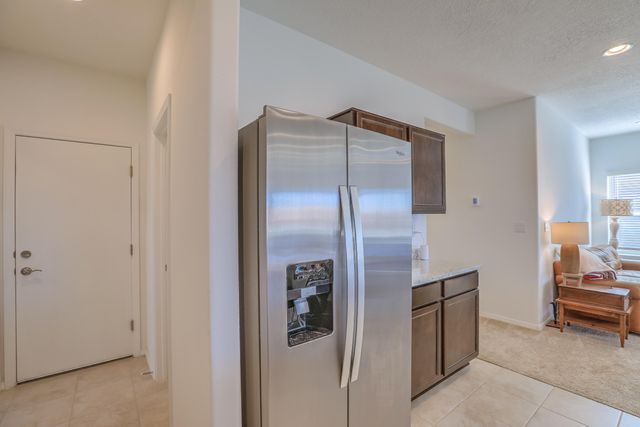 233 Spectrum Avenue SW, Rio Rancho, NM 87124
