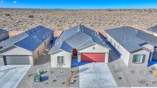 233 Spectrum Avenue SW, Rio Rancho, NM 87124
