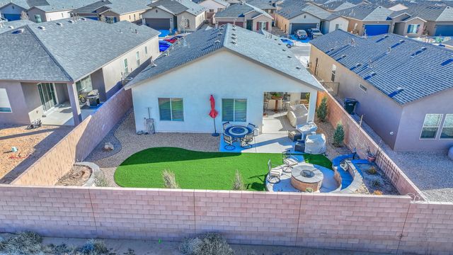 233 Spectrum Avenue SW, Rio Rancho, NM 87124