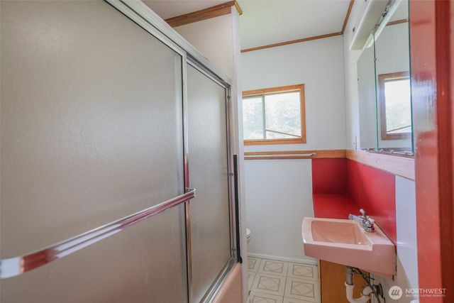 38013 US 2, Sultan, WA 98294