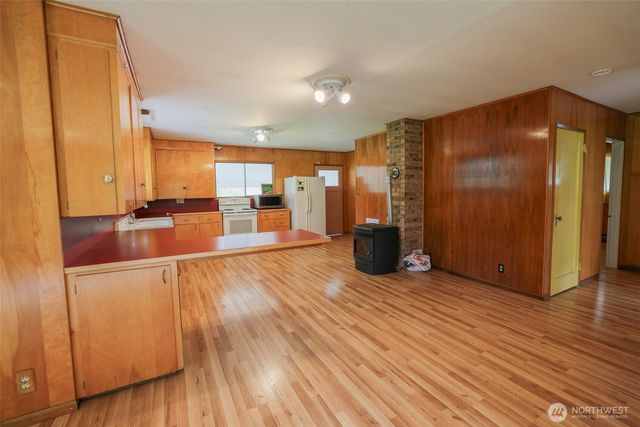 38013 US 2, Sultan, WA 98294