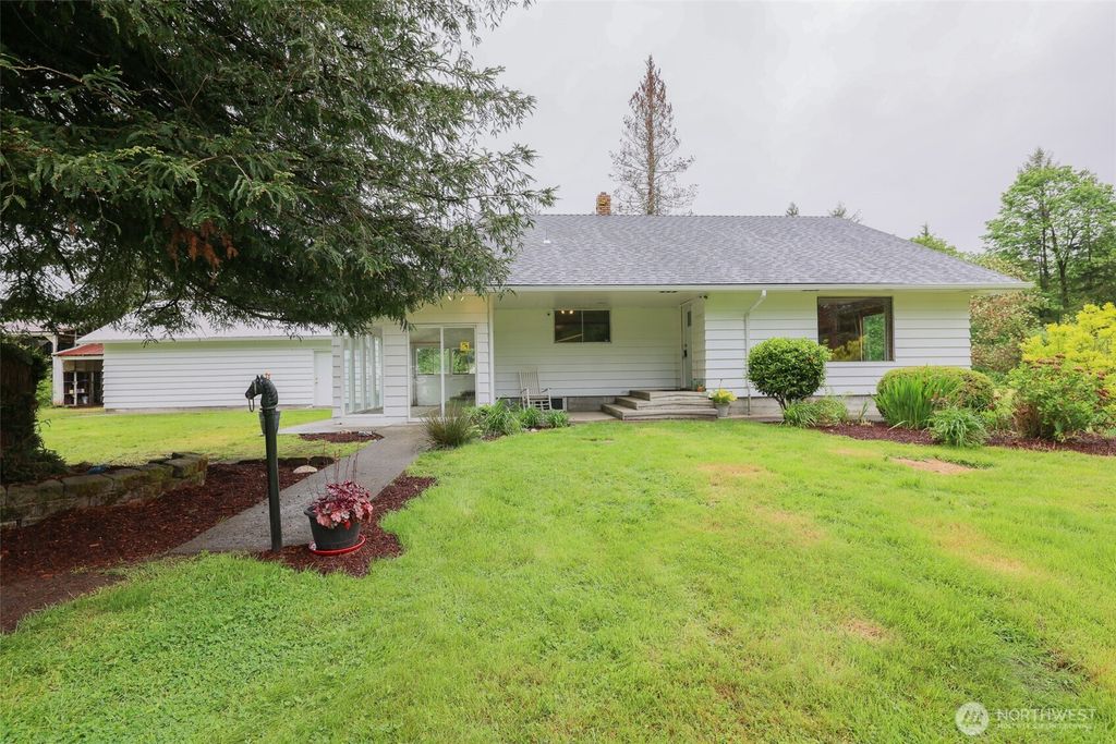 38013 US 2, Sultan, WA 98294