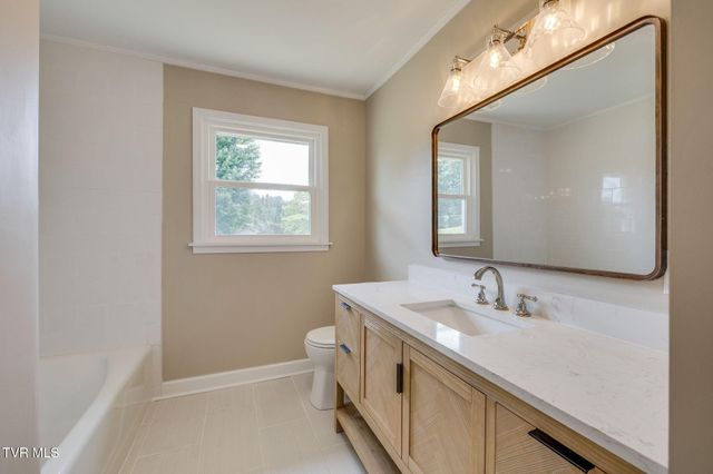 806 Sir Echo Drive, Kingsport, TN 37663