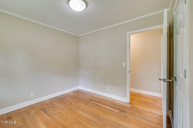 806 Sir Echo Drive, Kingsport, TN 37663