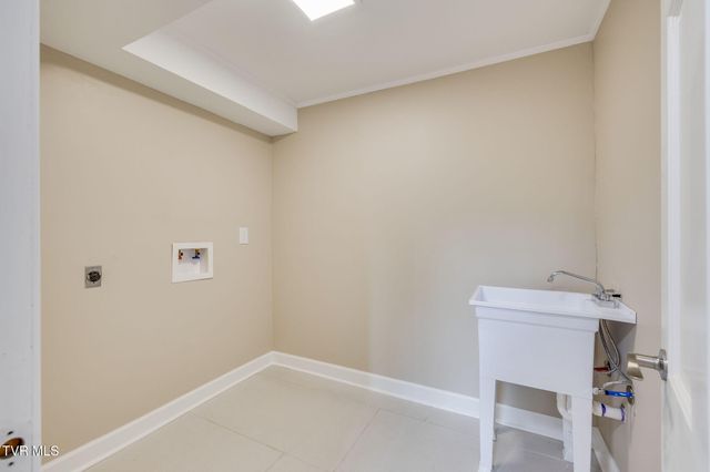 806 Sir Echo Drive, Kingsport, TN 37663