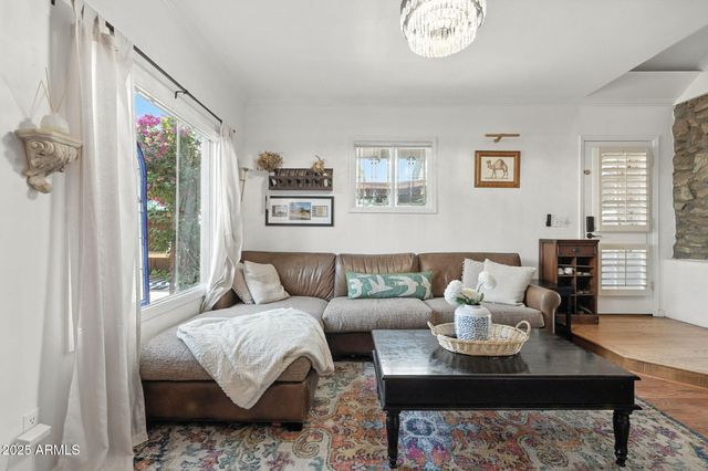 1922 W HOLLY Street, Phoenix, AZ 85009