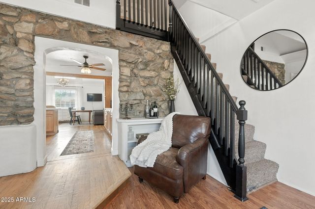 1922 W HOLLY Street, Phoenix, AZ 85009