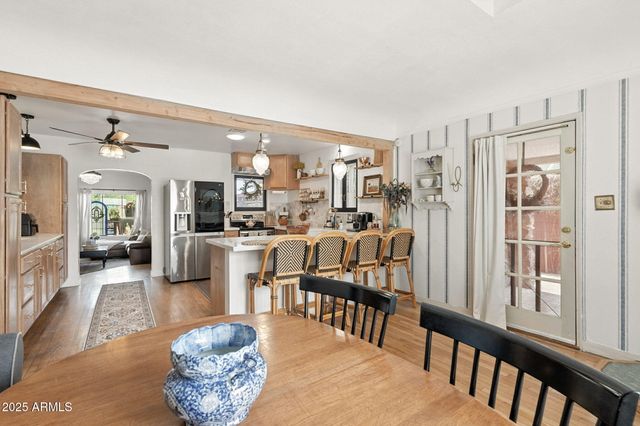 1922 W HOLLY Street, Phoenix, AZ 85009