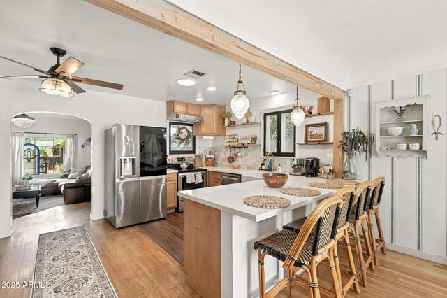 1922 W HOLLY Street, Phoenix, AZ 85009